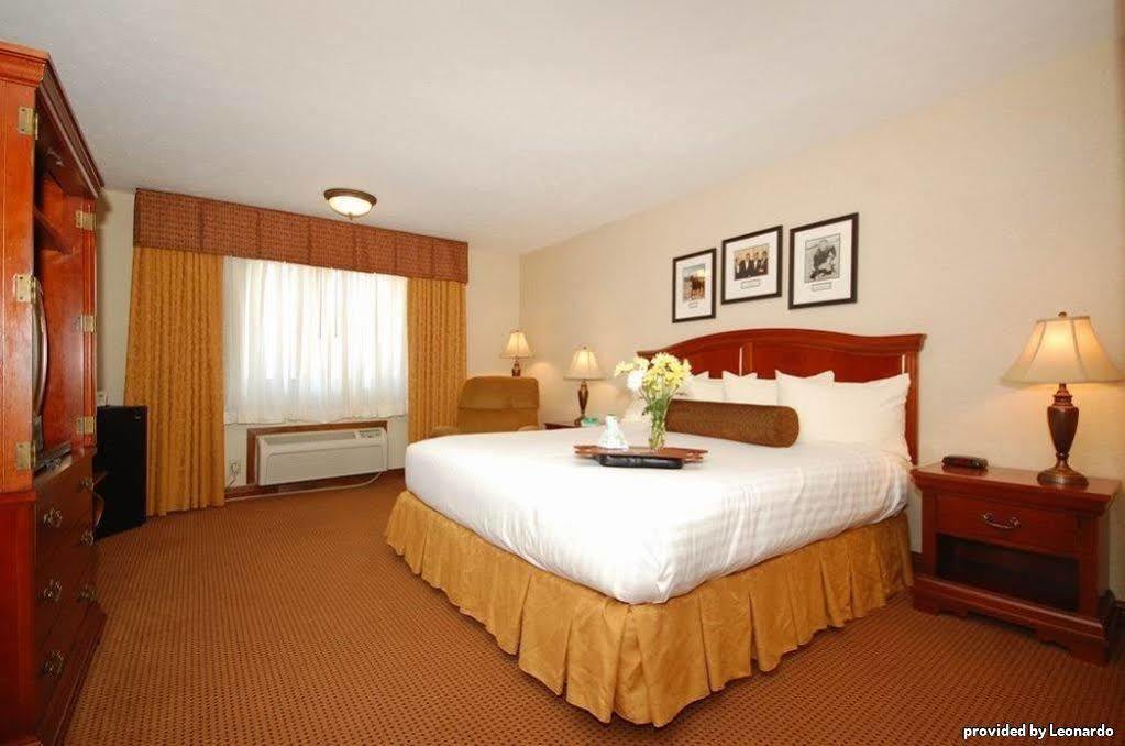 מלון Baymont By Wyndham Bellevue - Omaha מראה חיצוני תמונה